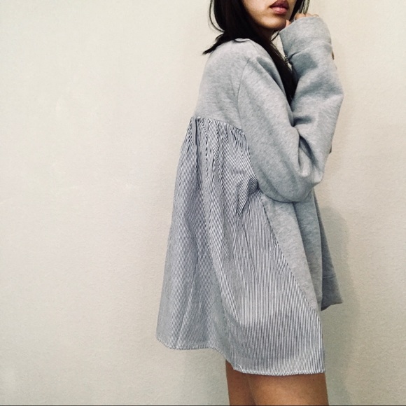 $88 brand new kensie Oversized Baggy Sweater top - Picture 5 of 8